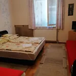 Kaktuszvirag Apartmanhaz Lejlighed *