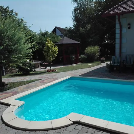 Kaktuszvirag Apartmanhaz